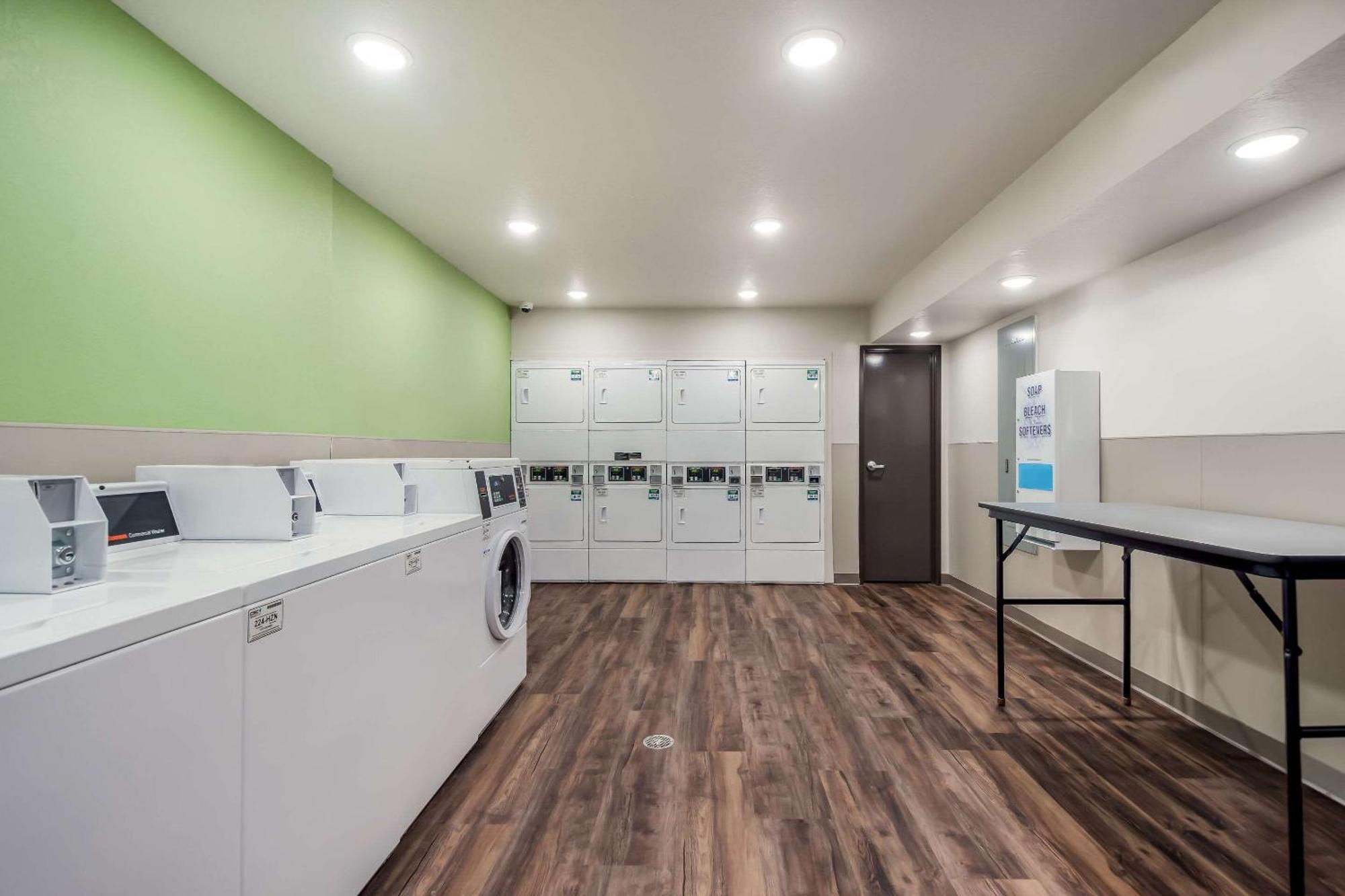 Woodspring Suites Tampa Airport North Veterans Expressway Extérieur photo
