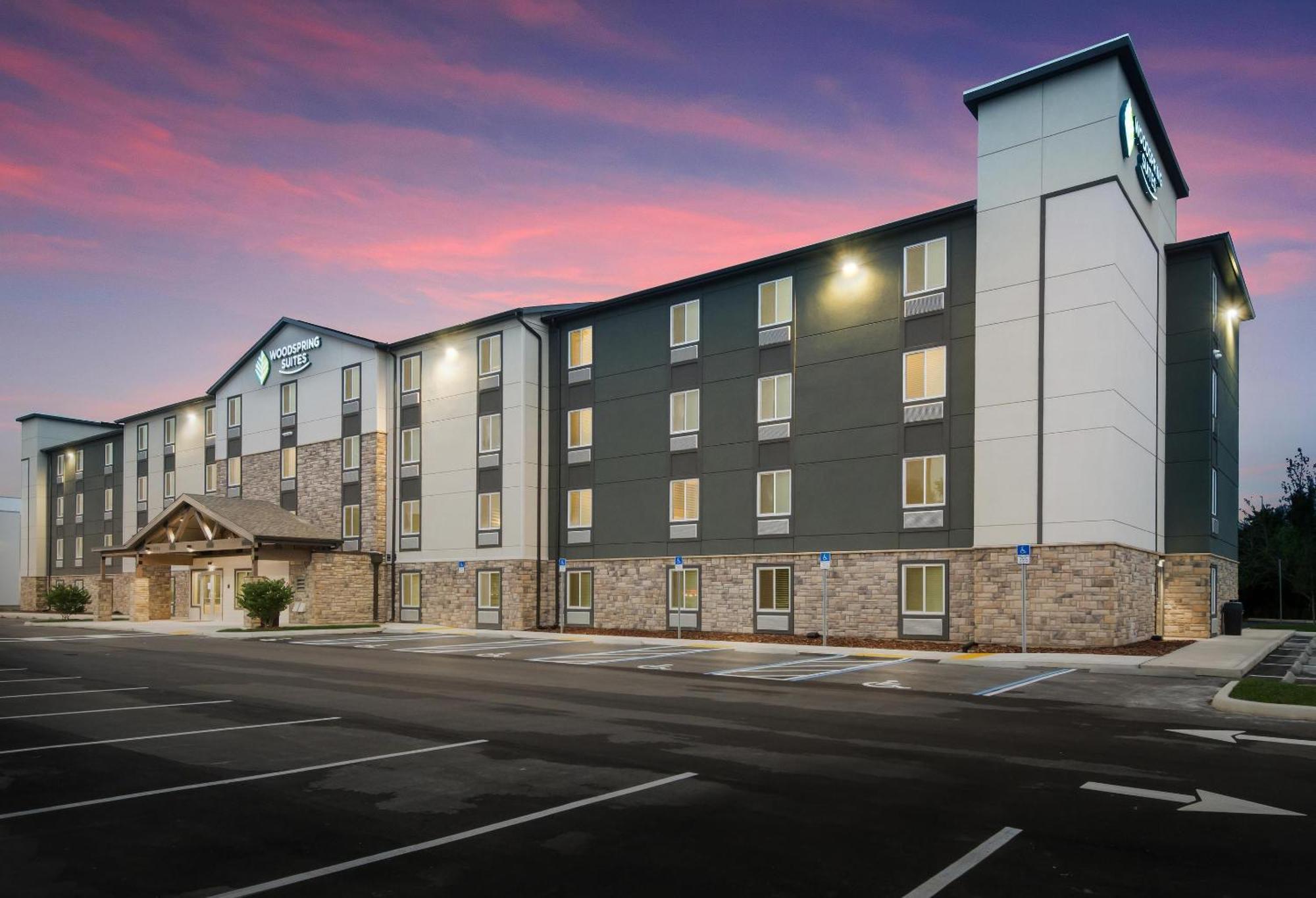Woodspring Suites Tampa Airport North Veterans Expressway Extérieur photo